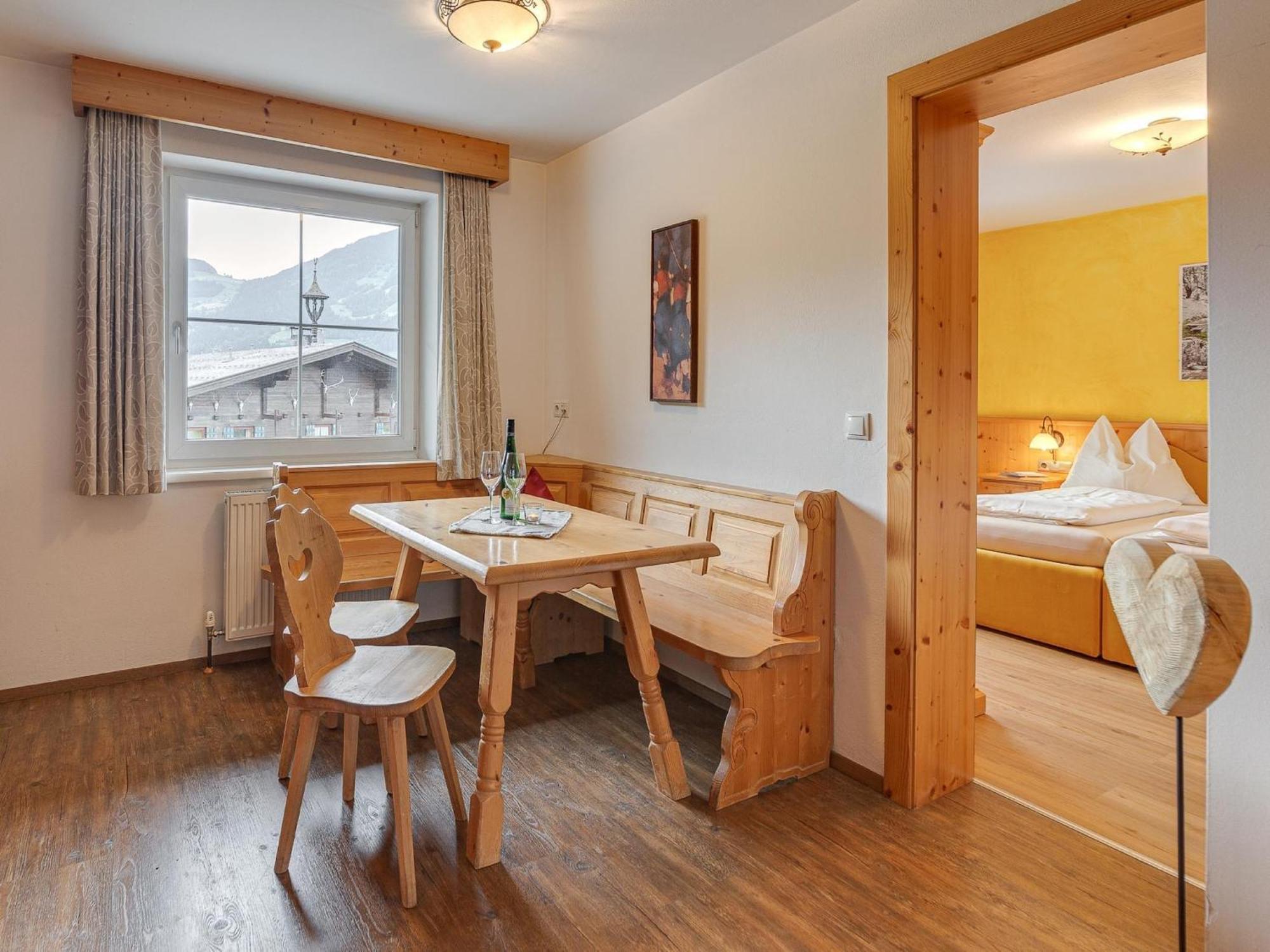 Cosy Apartment In F Gen Fuegen Exterior photo
